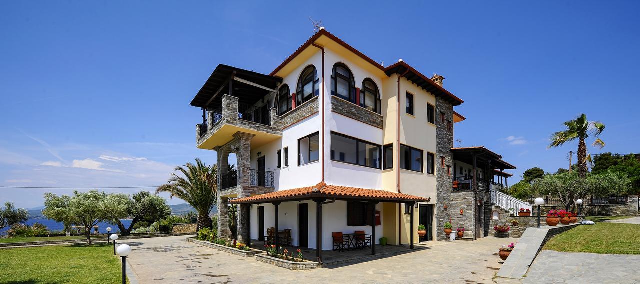 Castristudios * Nikiti (Sithonia)