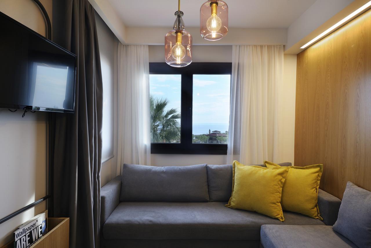 Castristudios * Nikiti (Sithonia)